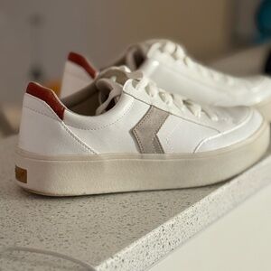 Dr. Scholl's Madison Lace Platform Women's Sneakers